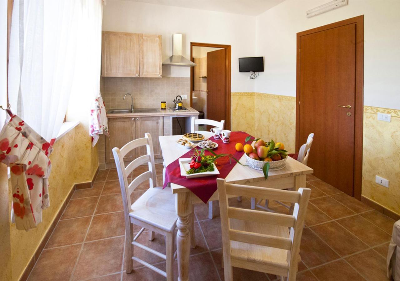 Casale La Rovere Montalto di Castro Exteriör bild